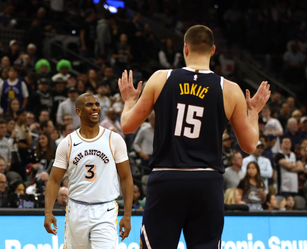 的激烈竞争 的激烈竞争