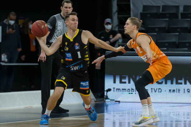 对比赛走势 对比赛走势